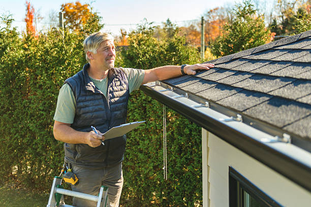 Professional Roof Replacement technician working in Pendleton, OR